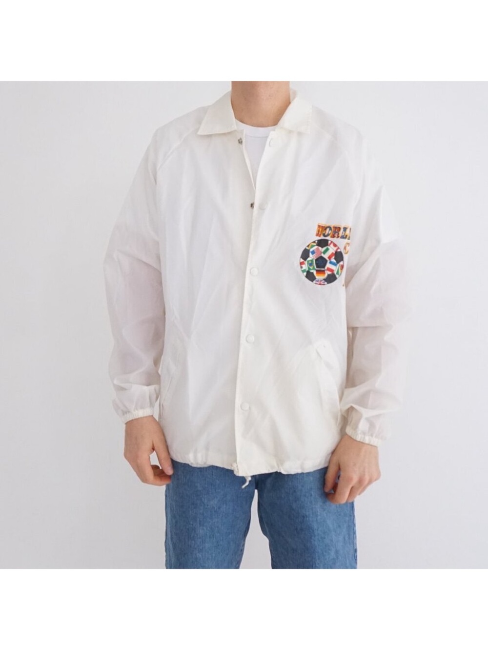Vintage 93’ Ted Fletcher White World Cup Soccer Graphic Snap Jacket Medium